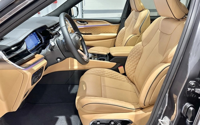 Jeep Grand Cherokee cena 377521 przebieg: 938, rok produkcji 2023 z Słupsk małe 667